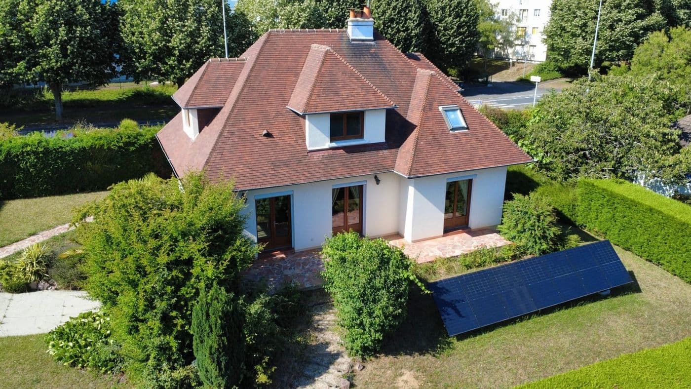 Belle Maison de 120 m2 et 4 chambres à CAEN — photo 1 sur 6
